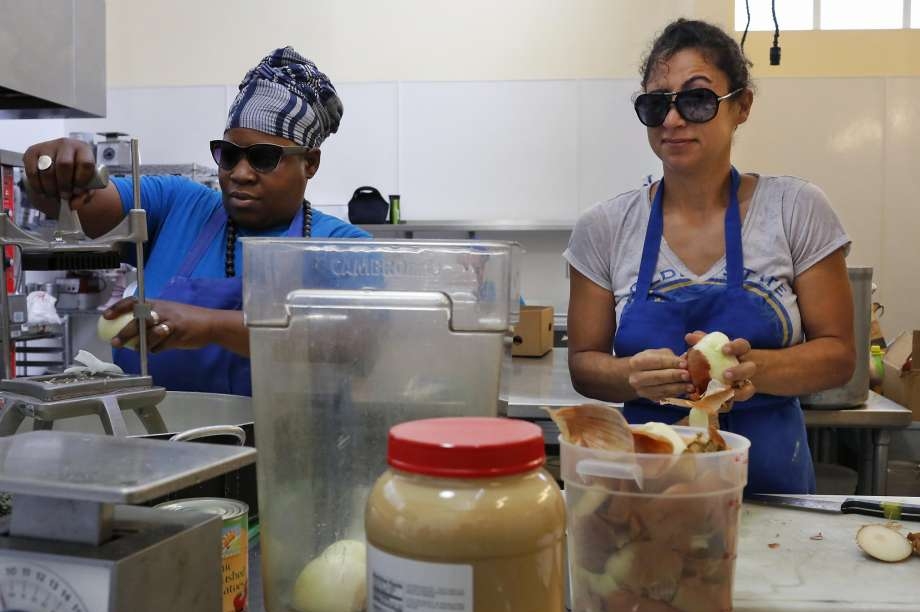  Reem Assil, owner of Good Jobs Accelerator company Reem's is looking to "be a bridge between what Americans want and what my own community wants". What does that mean? It means she's opening a restaurant in Oakland and we can't wait.