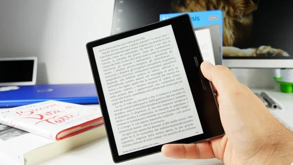 KindleOasis_2019.jpg