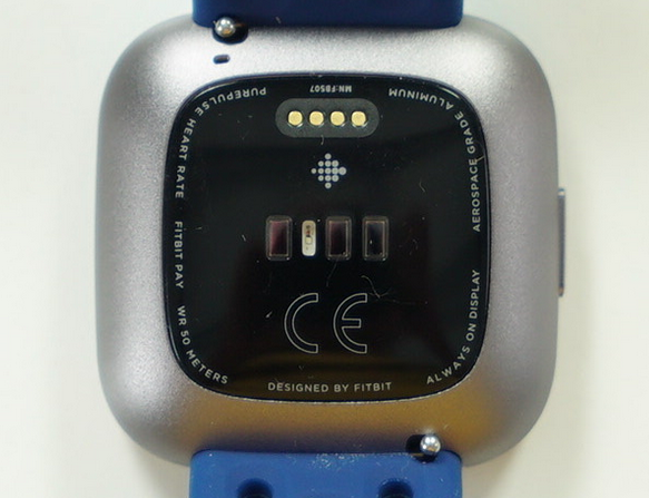 Fitbit_Versa_2_battery_sensors.png