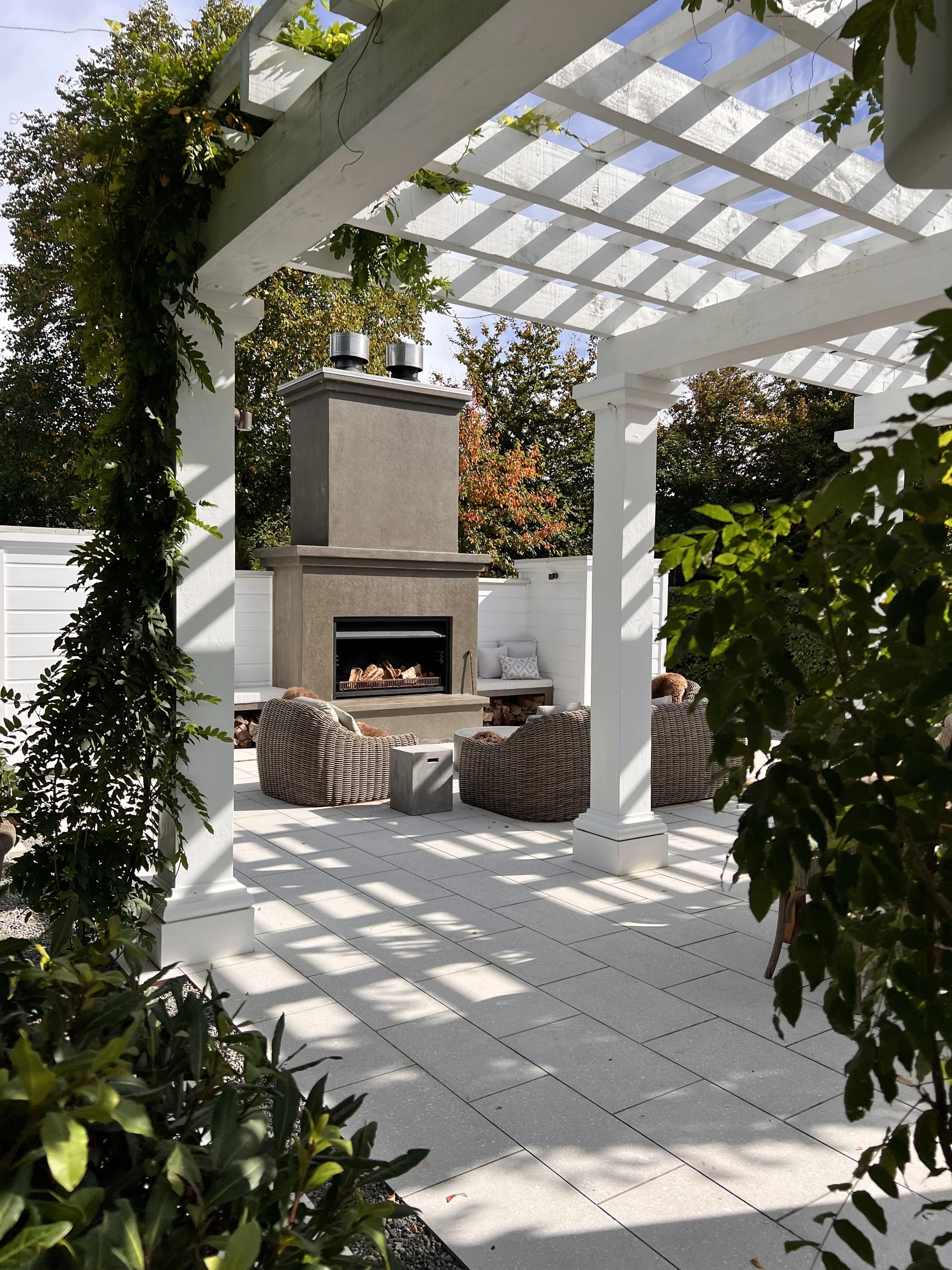 Outdoor fire courtyard design.JPG