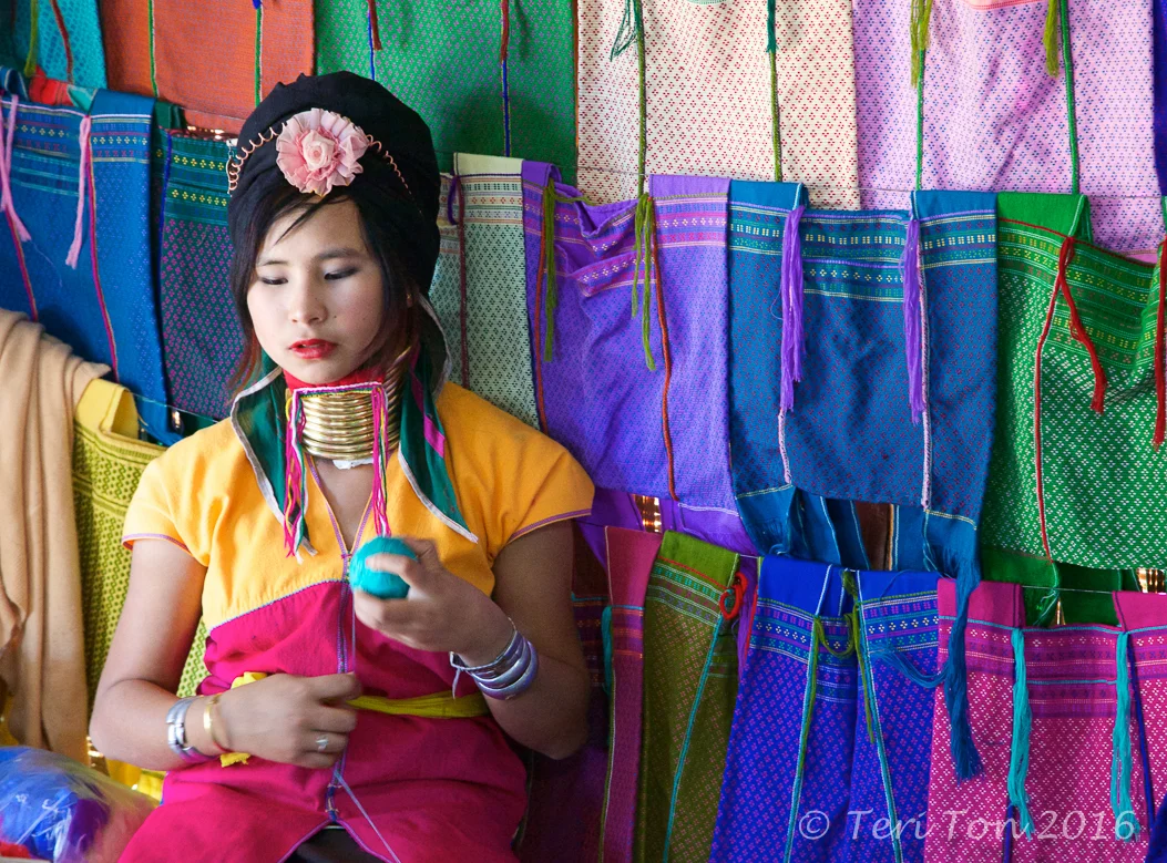 Padaung Girl in Hya Ywa Ma, Inle Lake