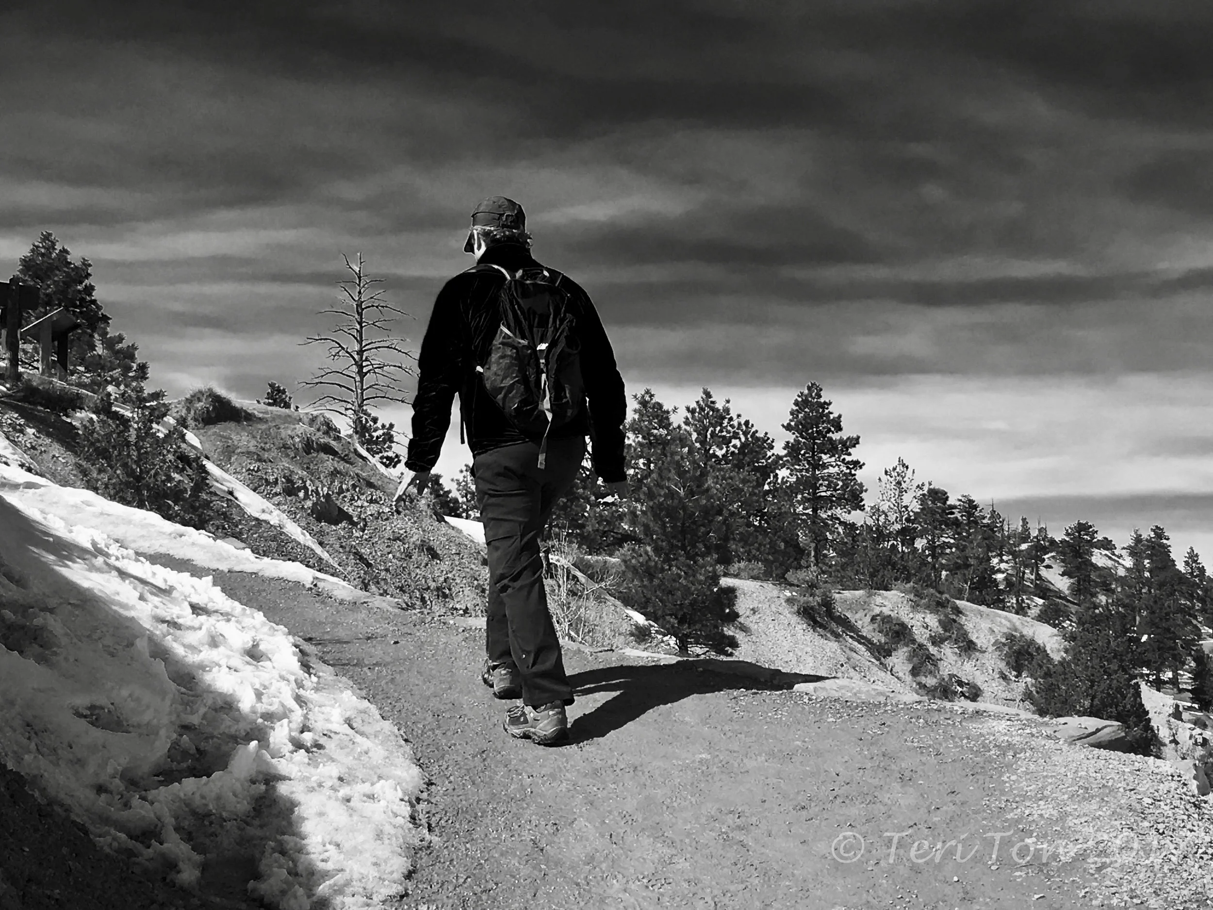 Hiking Queens Garden Trail, Bryce Canyon