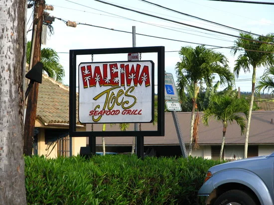 haleiwa_joes.jpg