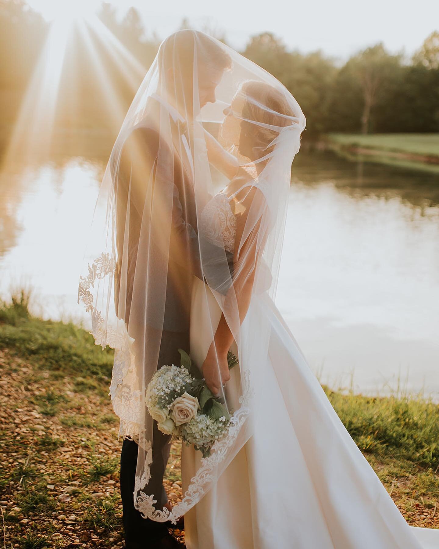 ✨Jack &amp; Jolie Bender✨🥹

The two kindest souls become one on 7/29/22 and I had the immense honor of capturing it all.💗 Before their wedding, I had already known Jack and Jolie from church! Jolie has prayed for me and encouraged me so much in our