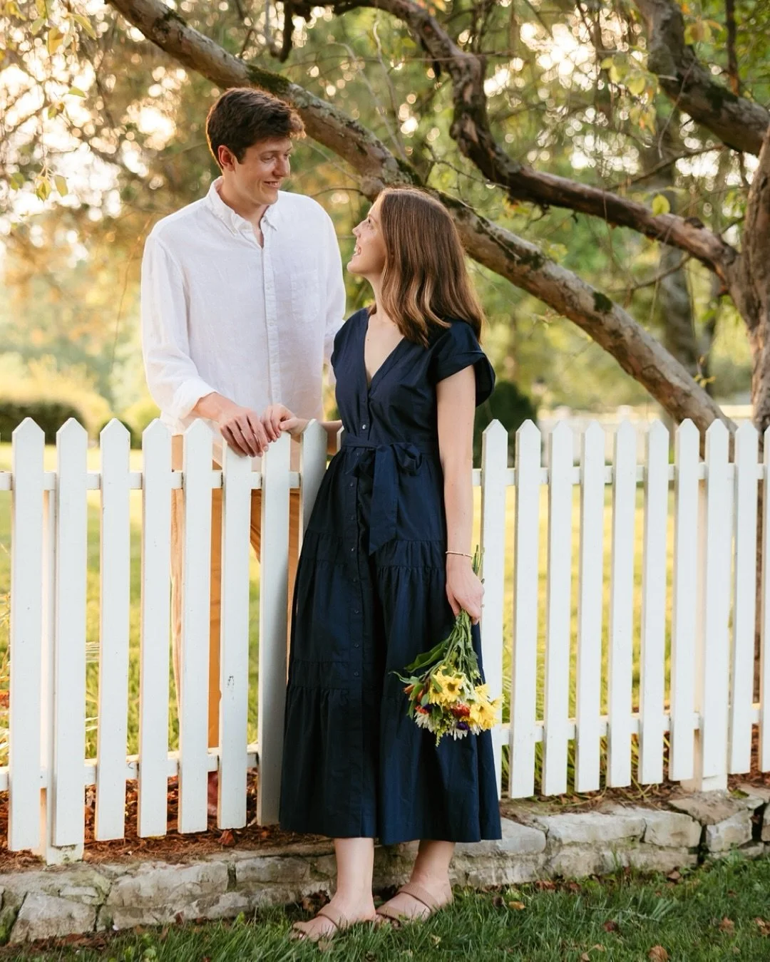 Alex &amp; Abby exude so much peace and tender love for one another. 💛 Cannot wait to document their day this fall at @cedarmontfarm 

#NashvilleWedding #NashvilleWeddings #NashvilleWeddingPhotographer #NashvilleBride #MiddleTennesseeWedding #Middle