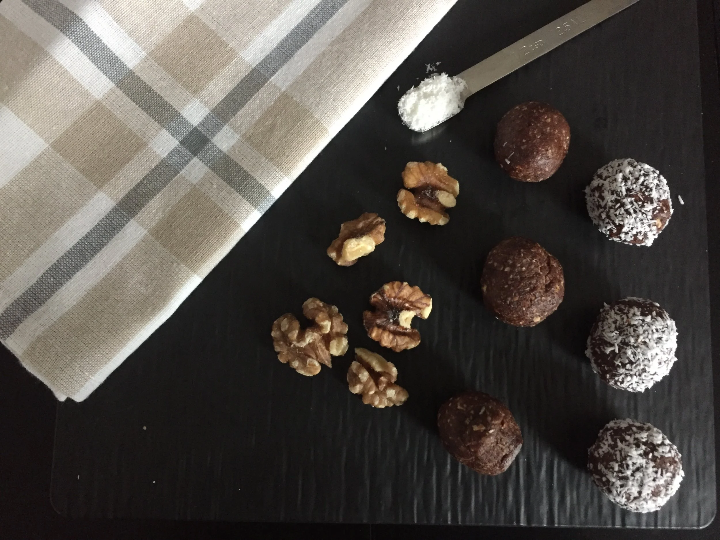 Chocolate Coconut Energy Balls