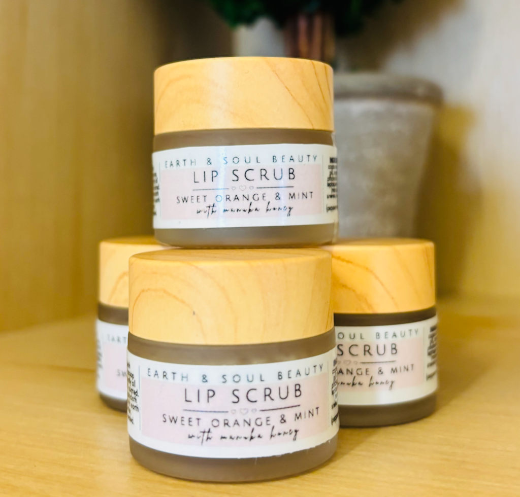 lip scrub