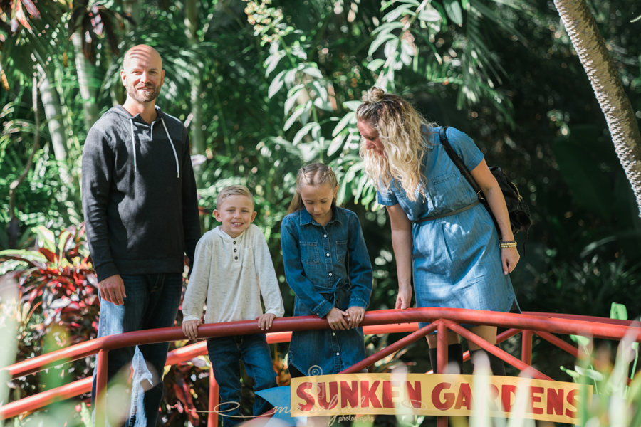 St.Pete-family-session, Sunken-gardens-family-session, Tampa-photographer