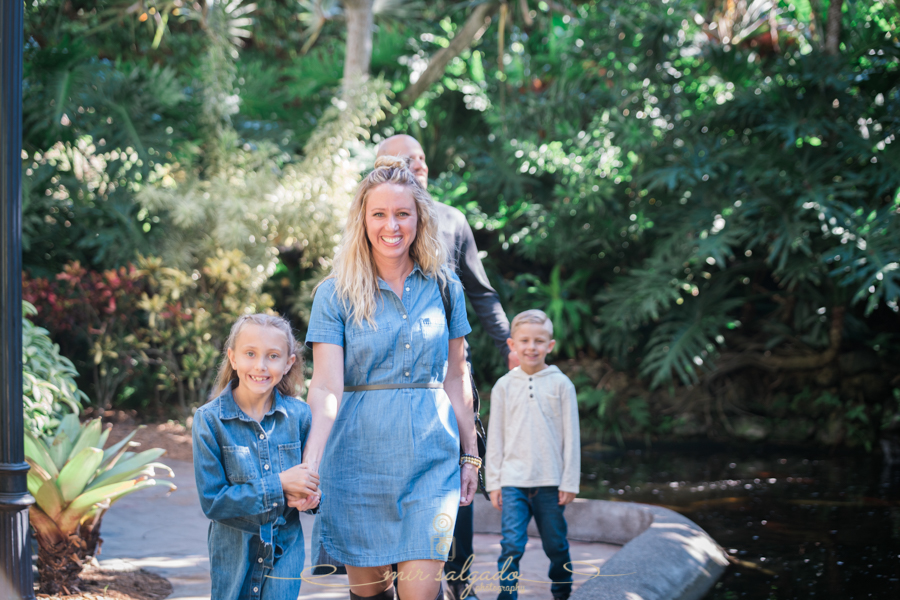 St.Pete-family-session, Sunken-gardens-family-session, Tampa-photographer