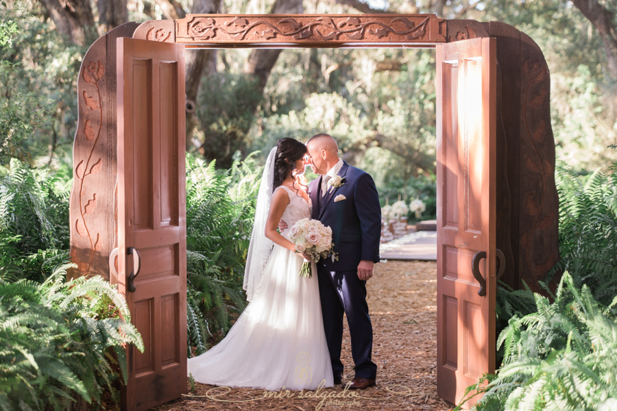 Cross Creek Ranch - Rustic Wedding- Dover, Florida | Giselle and Dino