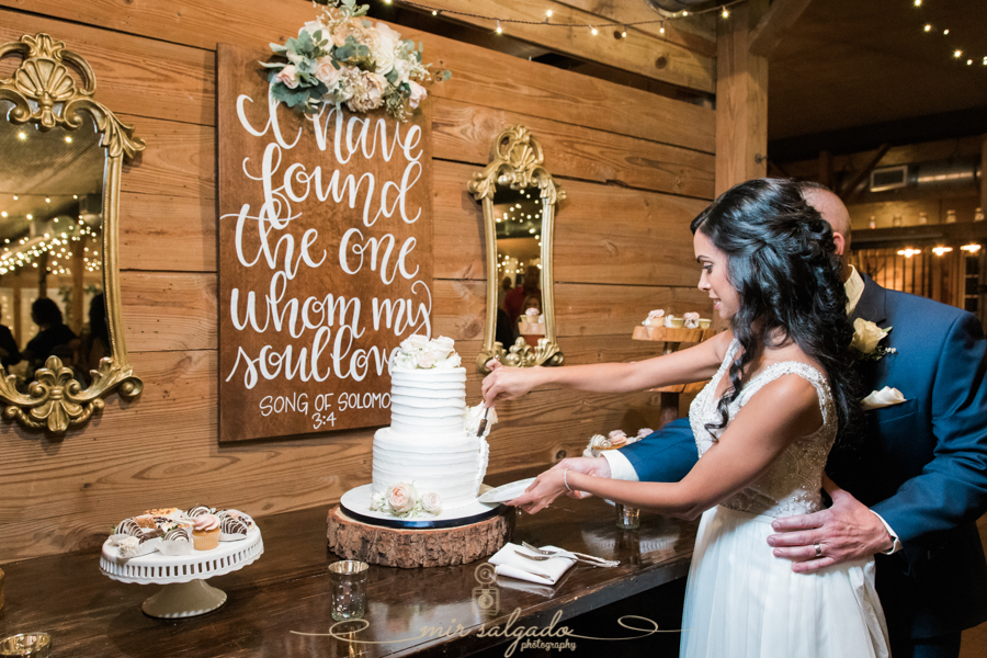 Cross Creek Ranch - Rustic Wedding- Dover, Florida | Giselle and Dino