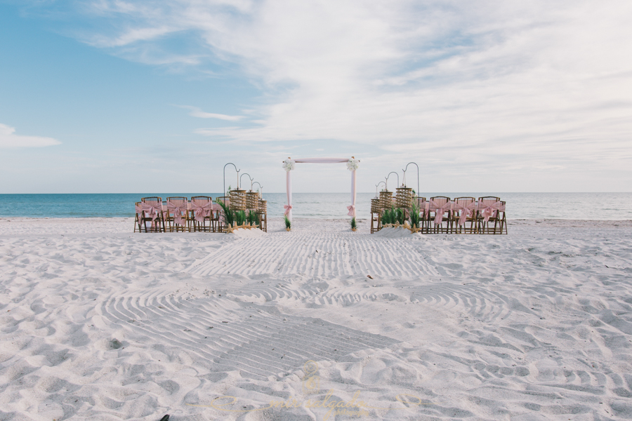 Madeira Beach, Florida - Ocean Wedding | Ciera and Nicholas