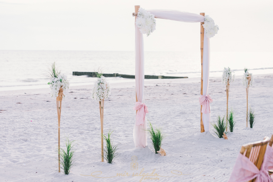 Madeira Beach, Florida - Ocean Wedding | Ciera and Nicholas