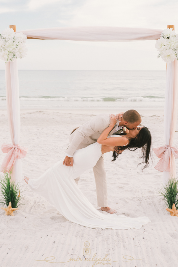 Madeira Beach, Florida - Ocean Wedding | Ciera and Nicholas