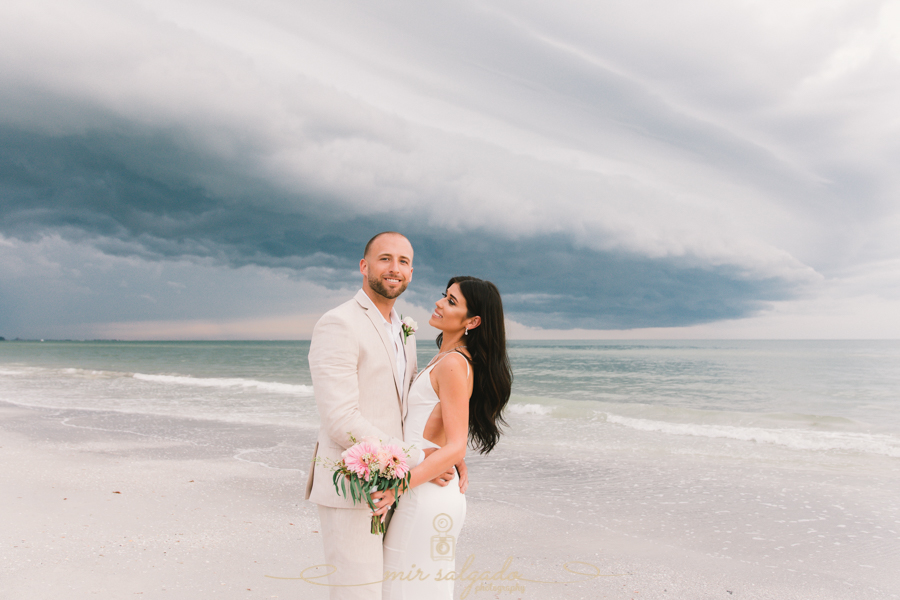 Madeira Beach, Florida - Ocean Wedding | Ciera and Nicholas