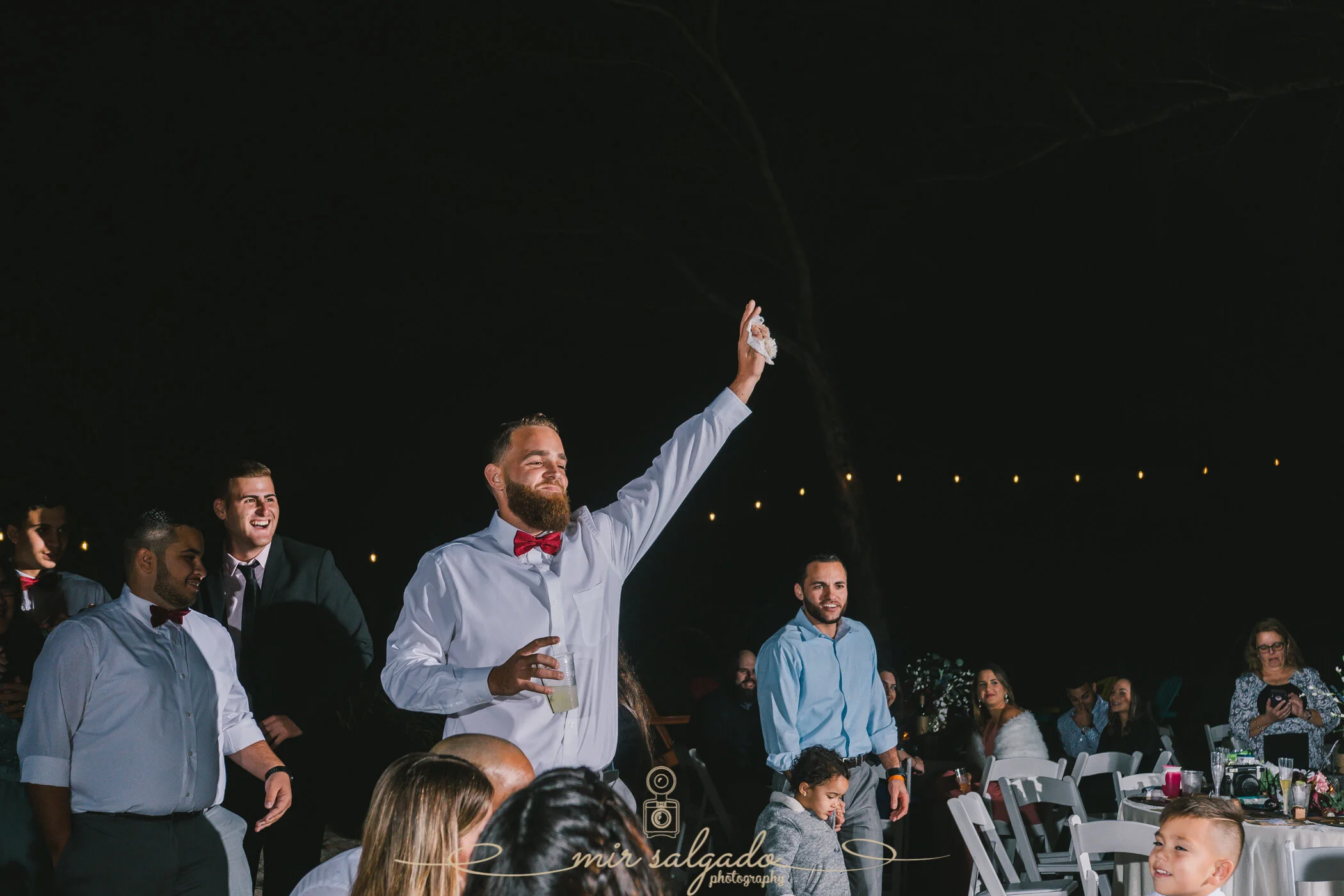  sunset-beach, treasure-island, florida, beach-wedding, destination wedding, private-wedding, intimate-wedding, destination-themed wedding, adventure-themed-wedding, navy-blue, grey, color-palette, destination-carrazana, outdoor-wedding, wedding-dres