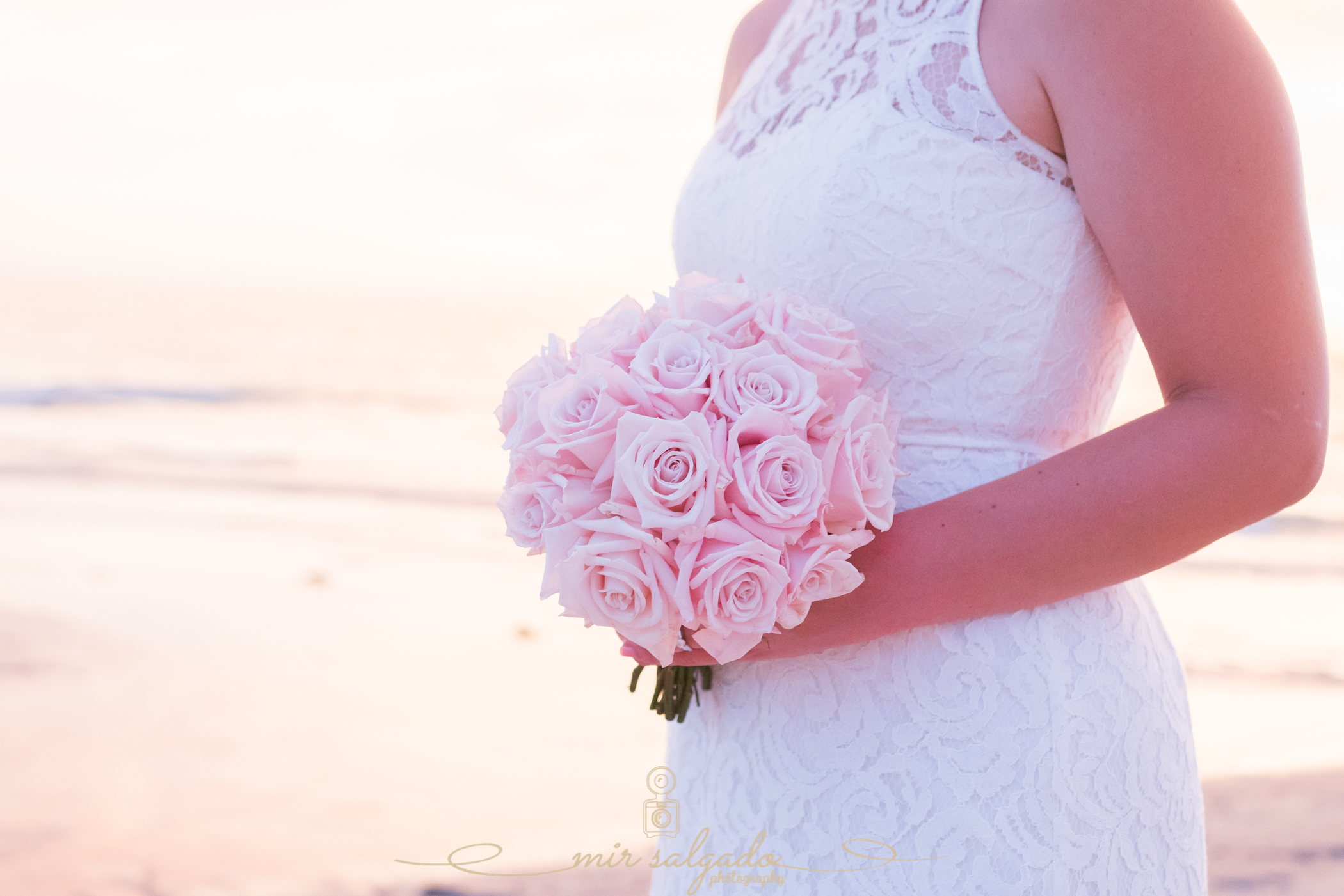 wedding-bouquet, wedding-flowers, pink-wedding-bouquet, summer-wedding-flowers, summer-wedding, summer-flowers