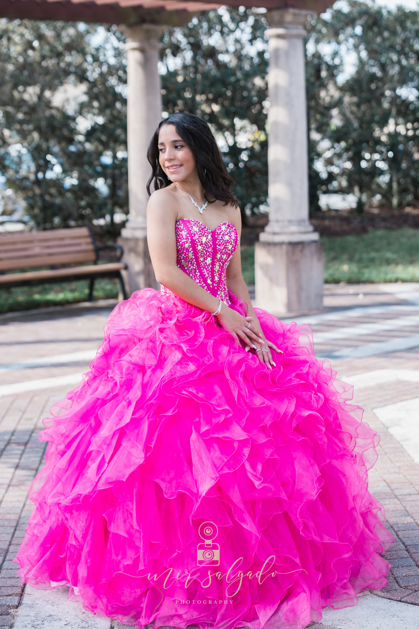 quinceanera, quince-dress, pink-quince-dress,quinceanera-photography, portrait