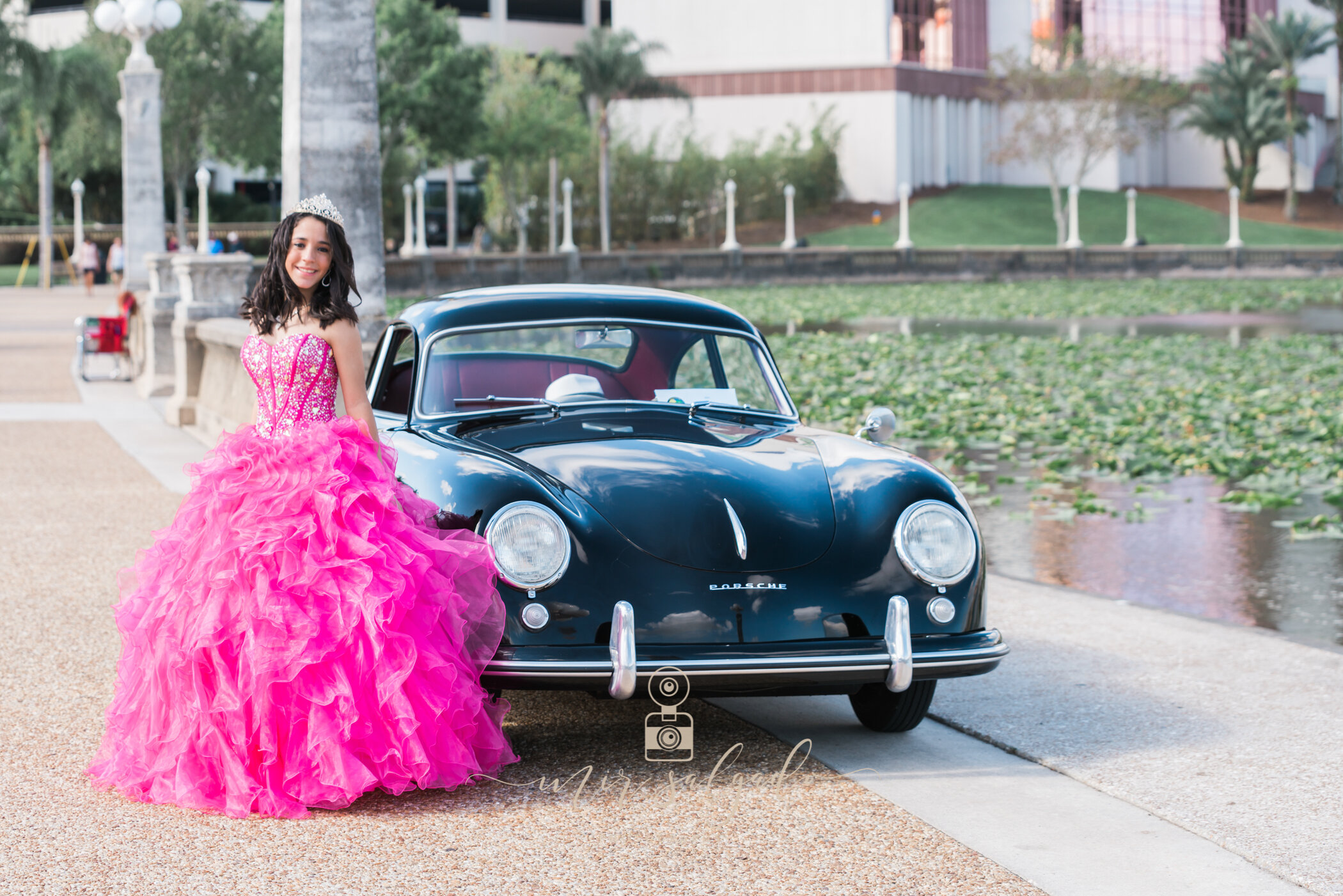 quinceanera-tiara, tiara, vintage-car, classic-porsche-car, quince-jewelry