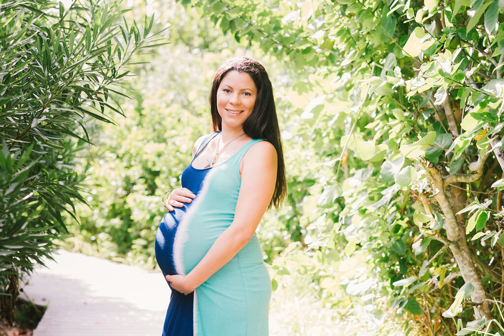 womens-maternity-session, prenancy-photography, botanical-garden-matenity-session, garden-maternity-shoot