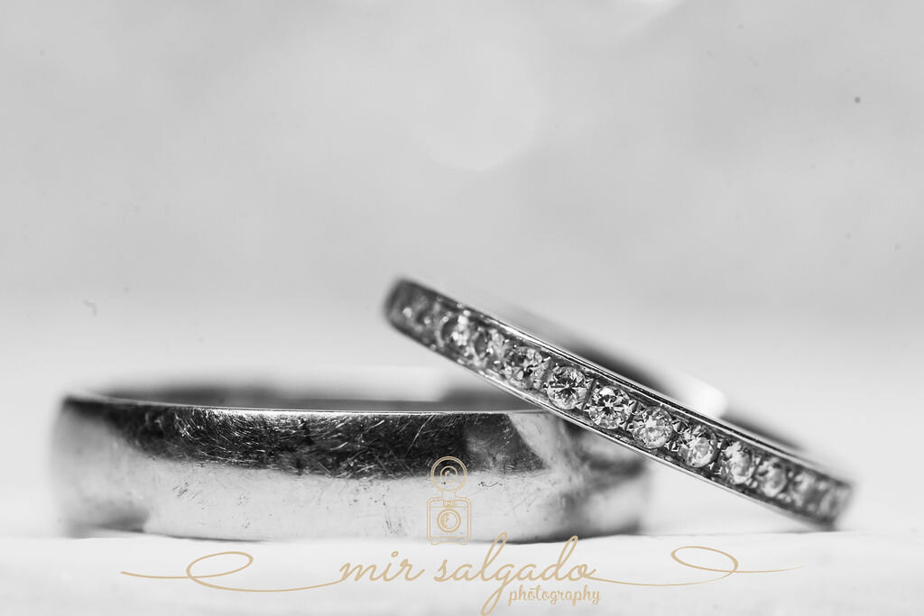 wedding-ring-photography, wedding-ring-ideas, wedding-bands, gold-wedding-rings, gold-diamond-ring, diamond-ring
