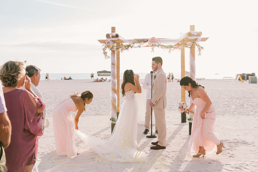 bride-and-groom-ceremony, beach-wedding-ceremony, sunset-beach, sunset, beach-wedding, sirata-beach