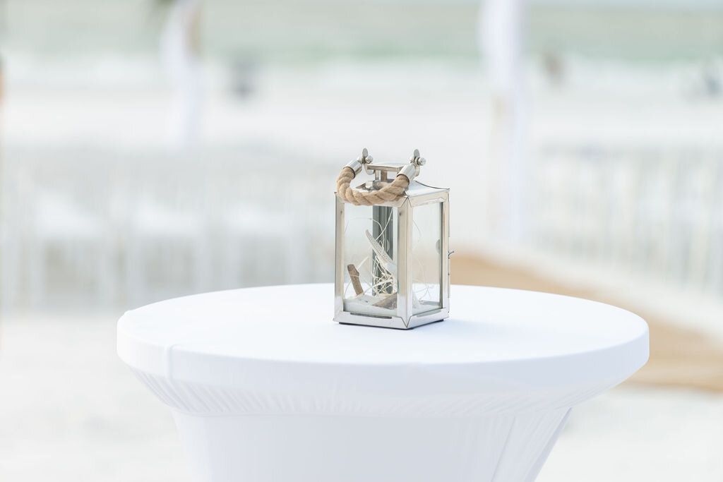 beach-wedding-lantern, lantern, wedding-decor-ideas, wedding-lantern, lanterns-at-weddings, wedding-decorations