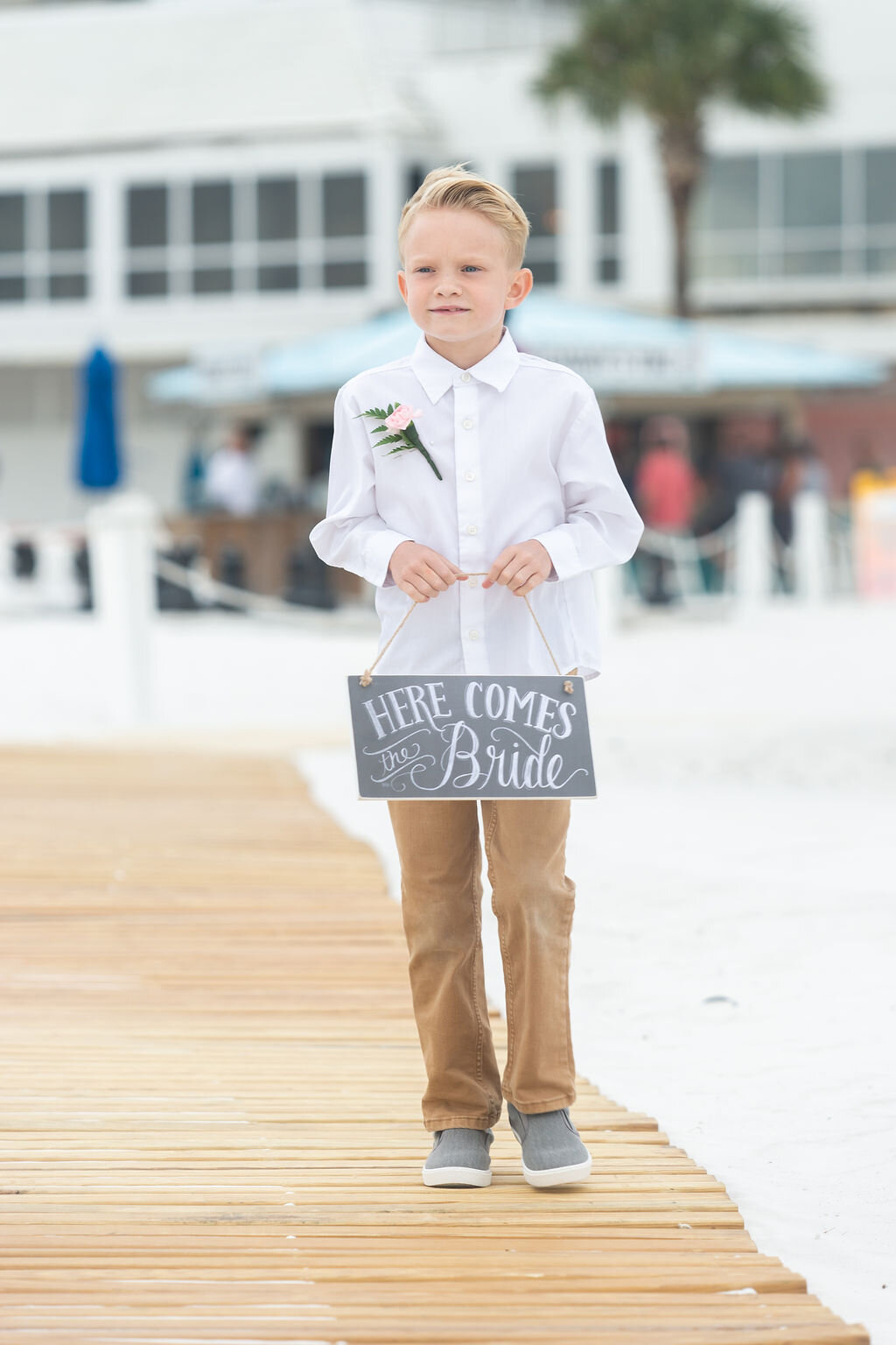 ring-bearer, family-ring-bearer, wedding-ring-bearer-ideas, wedding-photography, ring-bearer-outfit