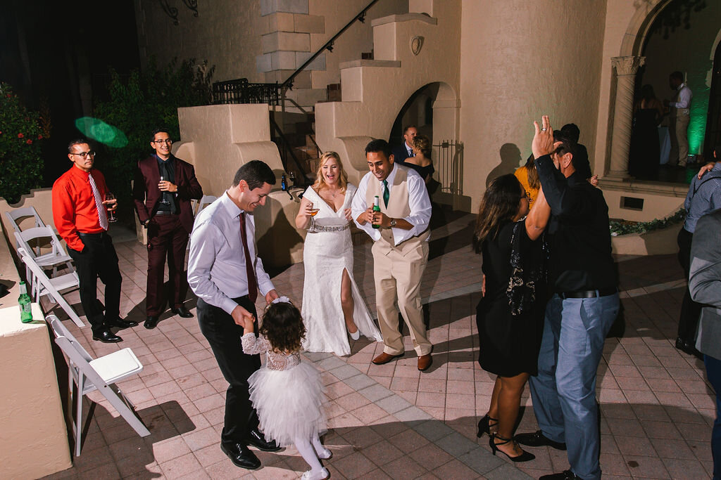 Elegant wedding in Sarasota, Florida, Powel Crosley Estate wedding, party time