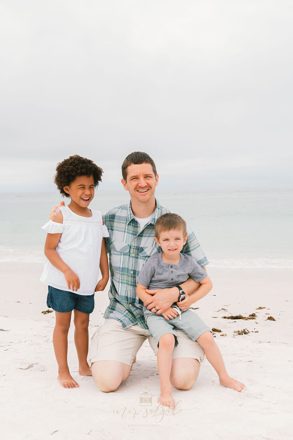 Tampa-photographer, beach-family-session