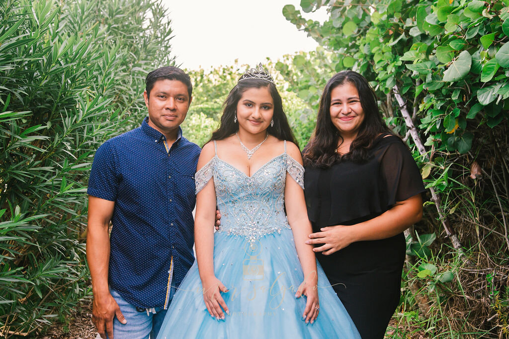 Tampa-quinceañera-photographer, Tampa-portrait-session, Tampa-family-session