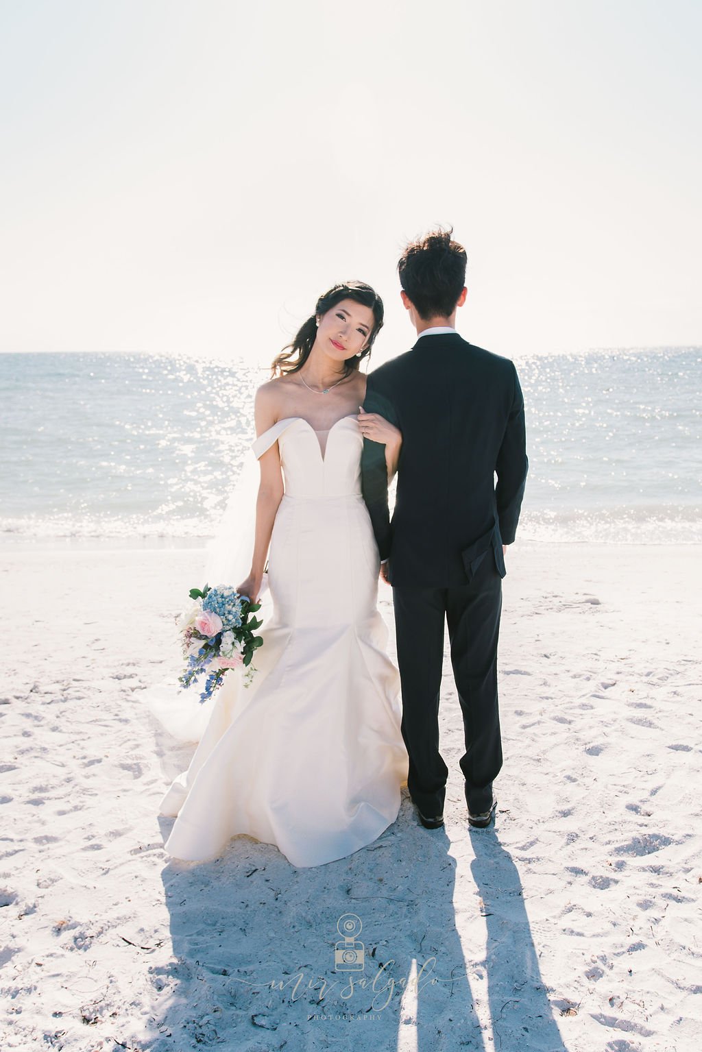 asian-couple, beach-scenery, tea-&amp;-zack-wedding, tampa-wedding, wedding-venue, wedding-photos, couple-photos
