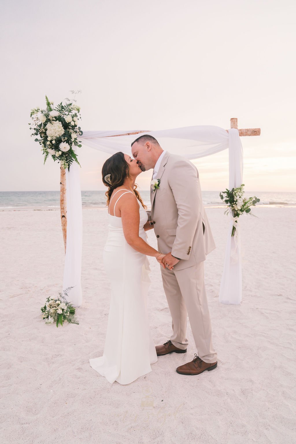 Florida-beach-wedding-photo