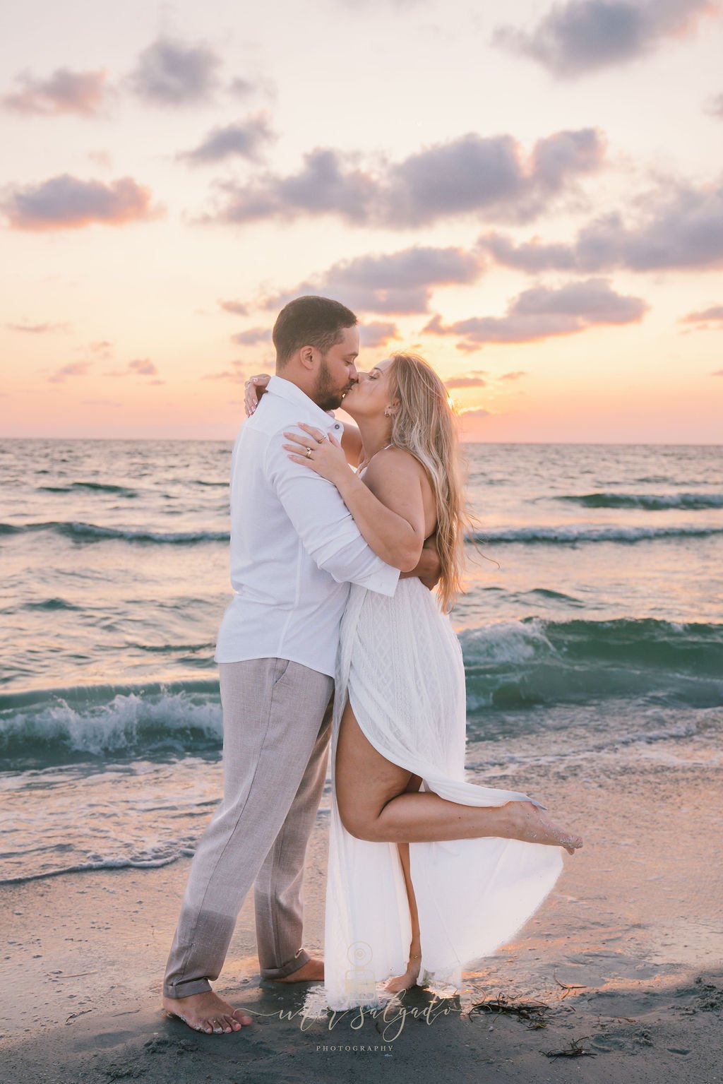 St.Pete-sunset-beach-portrait-session