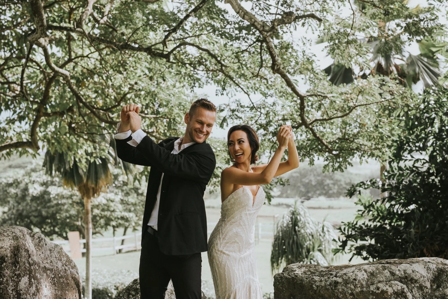 kualoa ranch, wedding at kualoa ranch, kualoa ranch wedding photographer, oahu wedding photographer, elopement at kualoa ranch, jurassic park wedding, destination wedding photographer, oahu elopement