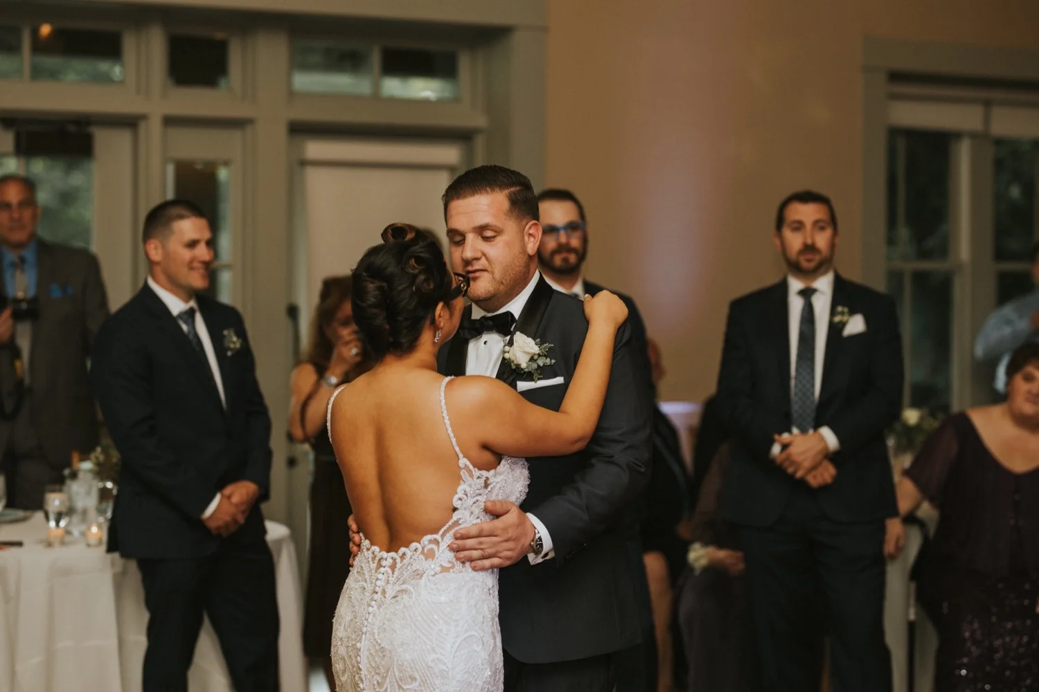 hudson valley wedding photographer, locust grove, locust grove wedding, new york wedding, spring wedding, hudson valley wedding, bridal party, wedding reception