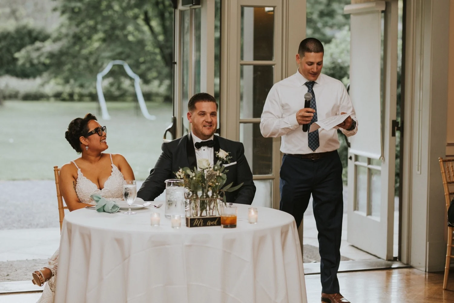 hudson valley wedding photographer, locust grove, locust grove wedding, new york wedding, spring wedding, hudson valley wedding, bridal party, wedding reception