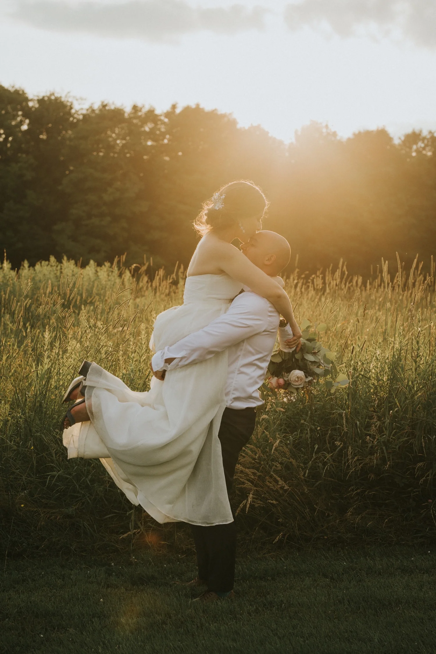 Wedding Invitations, Fiddle Lakes Farm, Fiddle Lakes Wedding, Hudson Valley Wedding Photographer, New York Wedding Photographer, Bridal PArty, Sunset Photos