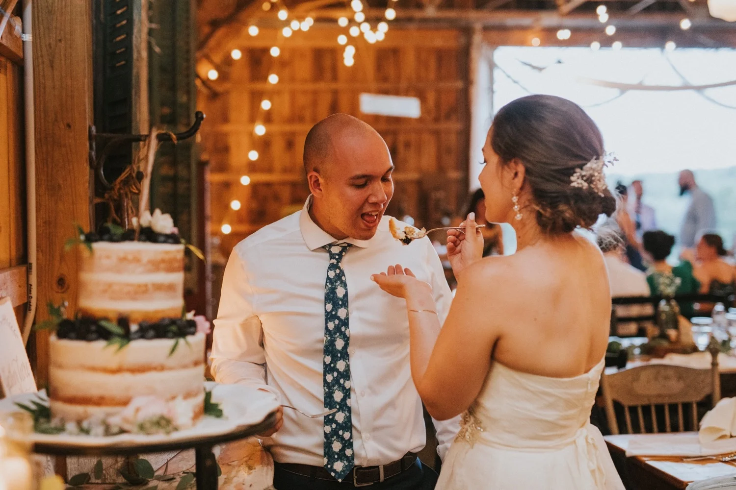Wedding Invitations, Fiddle Lakes Farm, Fiddle Lakes Wedding, Hudson Valley Wedding Photographer, New York Wedding Photographer, Reception Details, Tablescapes, Wedding Cake