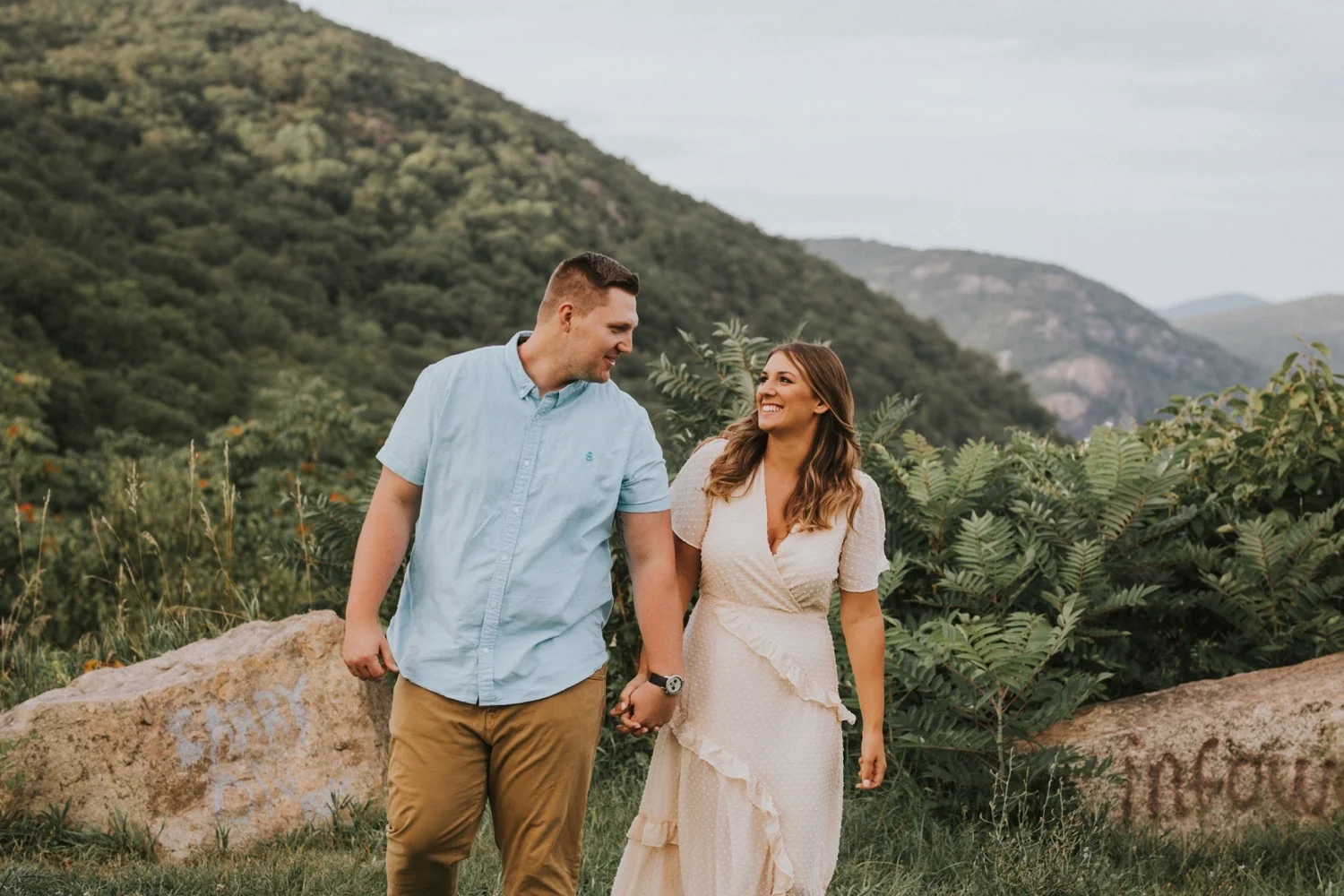 Hudson Valley Wedding Photographer, New York Wedding Photographer, Hudson Valley Engagement Session, Storm King Mountain, Moodna Viaduct, Cornwall Wedding Photographer