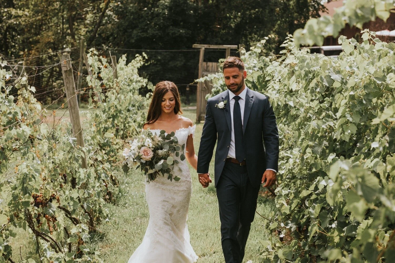 Hudson Valley Wedding Photographer, Brotherhood Winery, Brotherhood Winery Wedding, Justin Alexander Dress, Vassar College Chapel