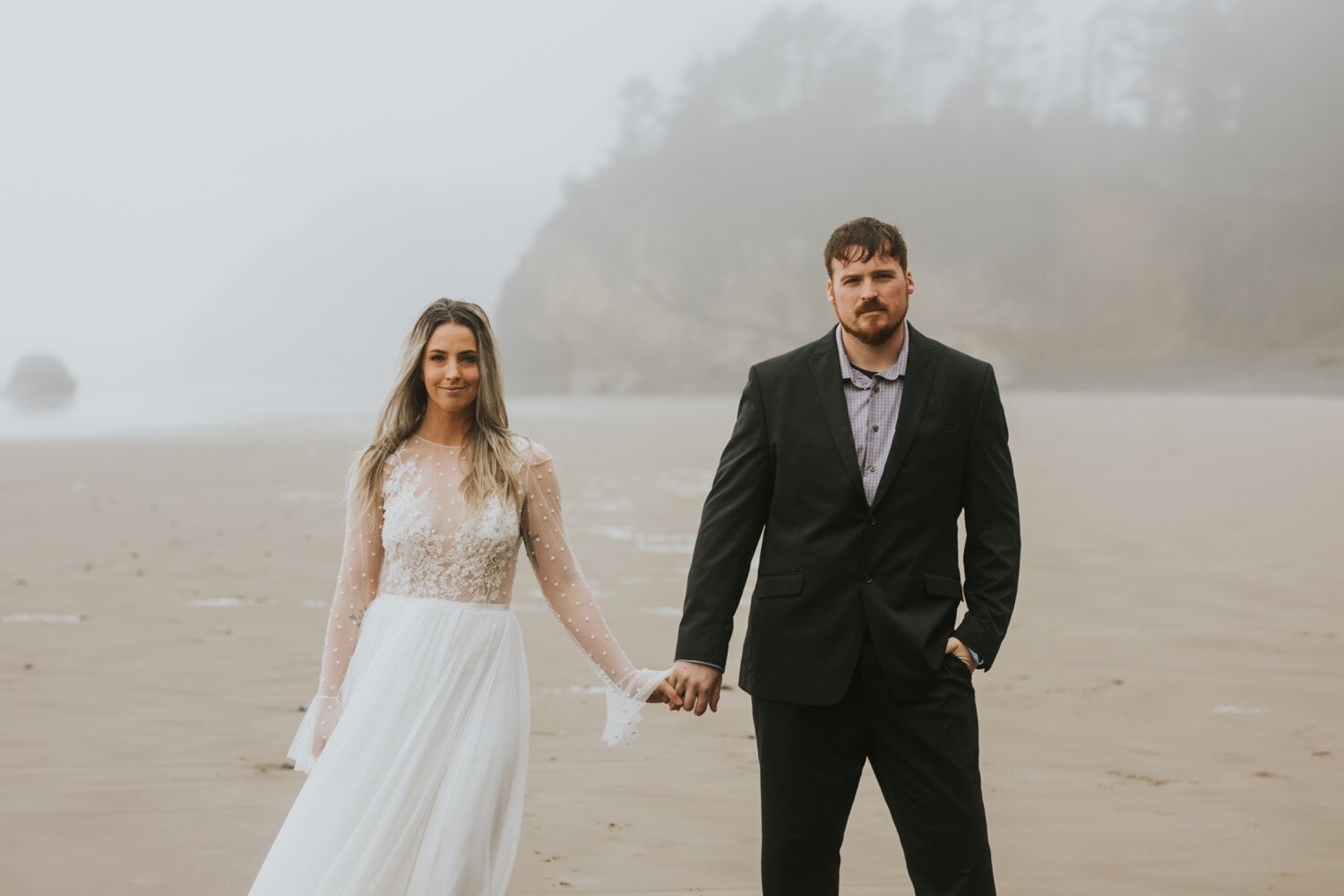 Oregon Wedding Photographer, Ecola State Park Elopement, Cannon Beach Elopement, Hug Point Oregon, Oregon Elopement, Oregon Elopement Photographer