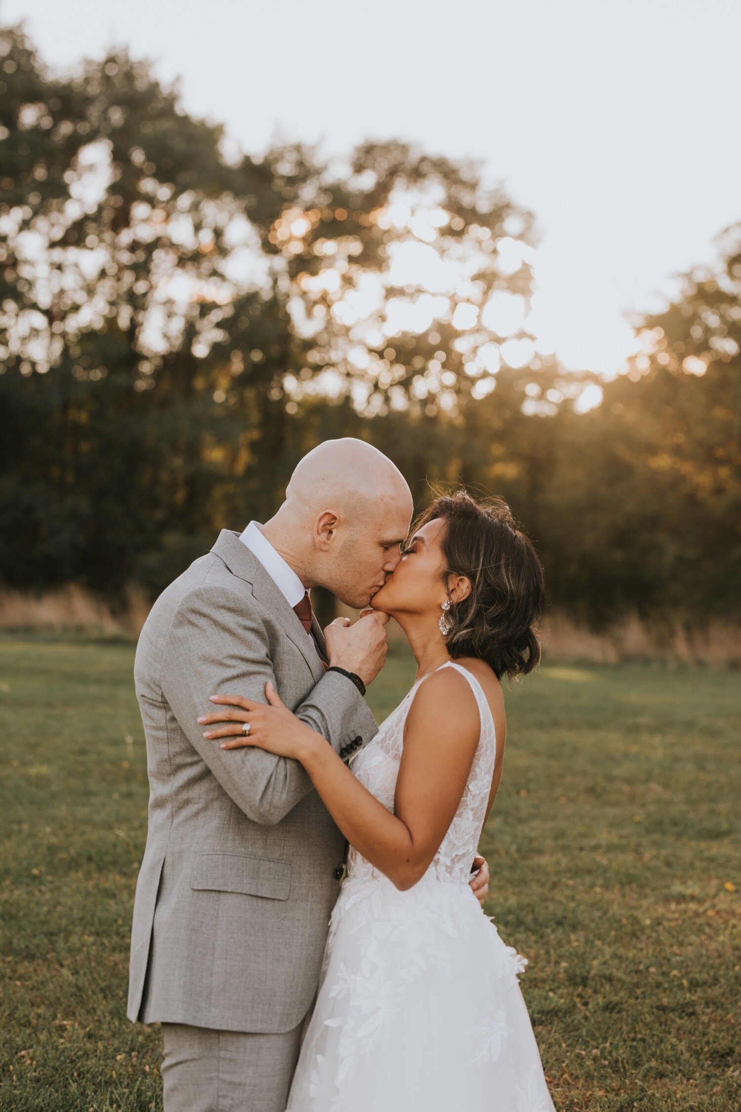 Hudson Valley Wedding Photographer, New York Wedding Photographer, Red Maple Vineyard, Red Maple Vineyard Wedding, New Paltz Wedding, Tara Lauren