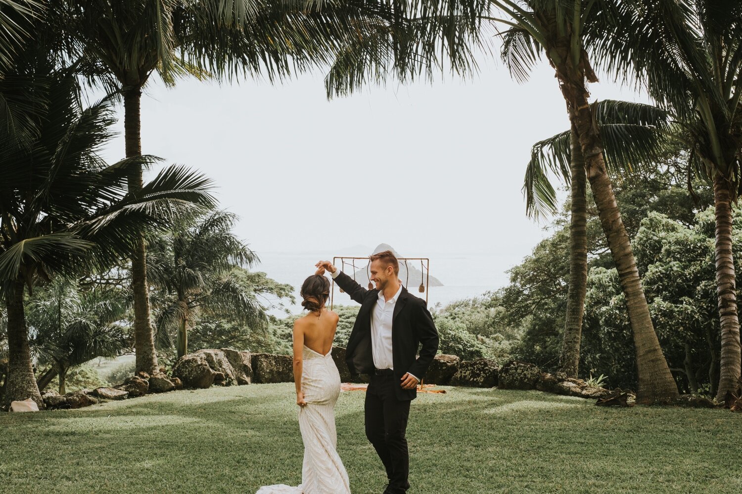 kualoa ranch, kualoa ranch wedding, oahu wedding, oahu elopement, oahu wedding photographer