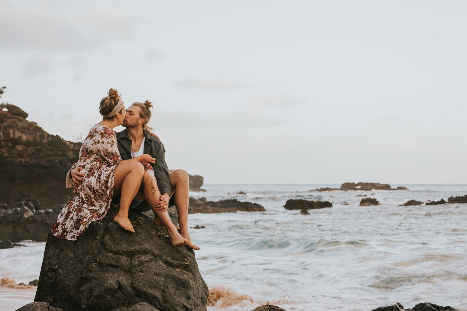 Waimea Valley, Waimea Bay, Waimea Oahu, Waimea Valley Botanical Gardens, Waimea Valley Wedding, Oahu Wedding Photographer, Oahu Couple's Session