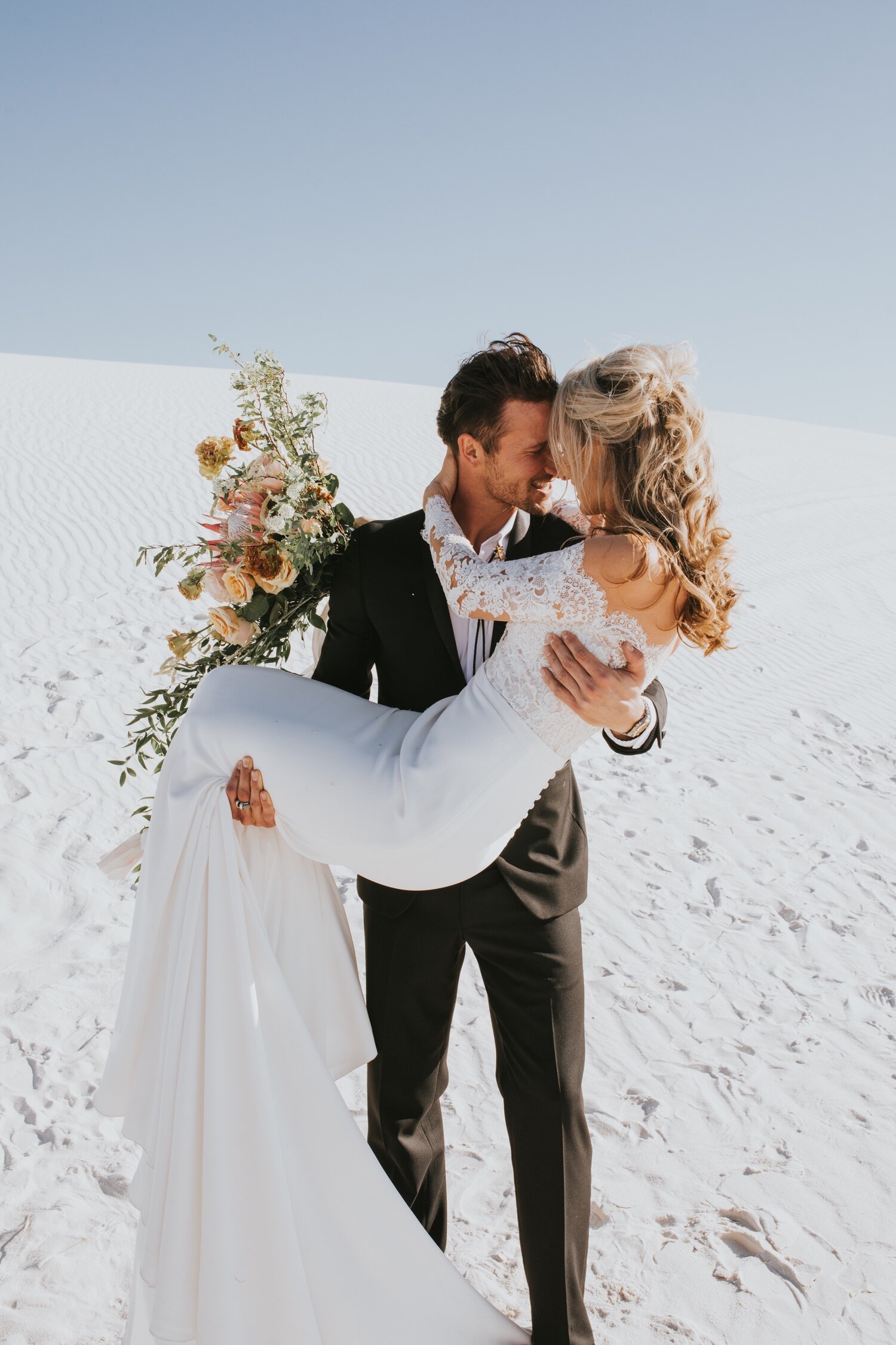 White Sands National Monument, New Mexico Wedding, White Sands Wedding, White Sands Elopement, Las Cruces Wedding Photographer