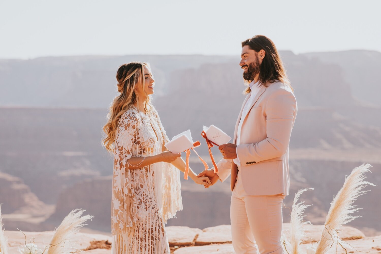 Utah Wedding, Hudson Valley Wedding Photographer, Dead Horse Point Wedding, Utah Wedding, Moab Wedding, Moab elopement, Elopement Inspo