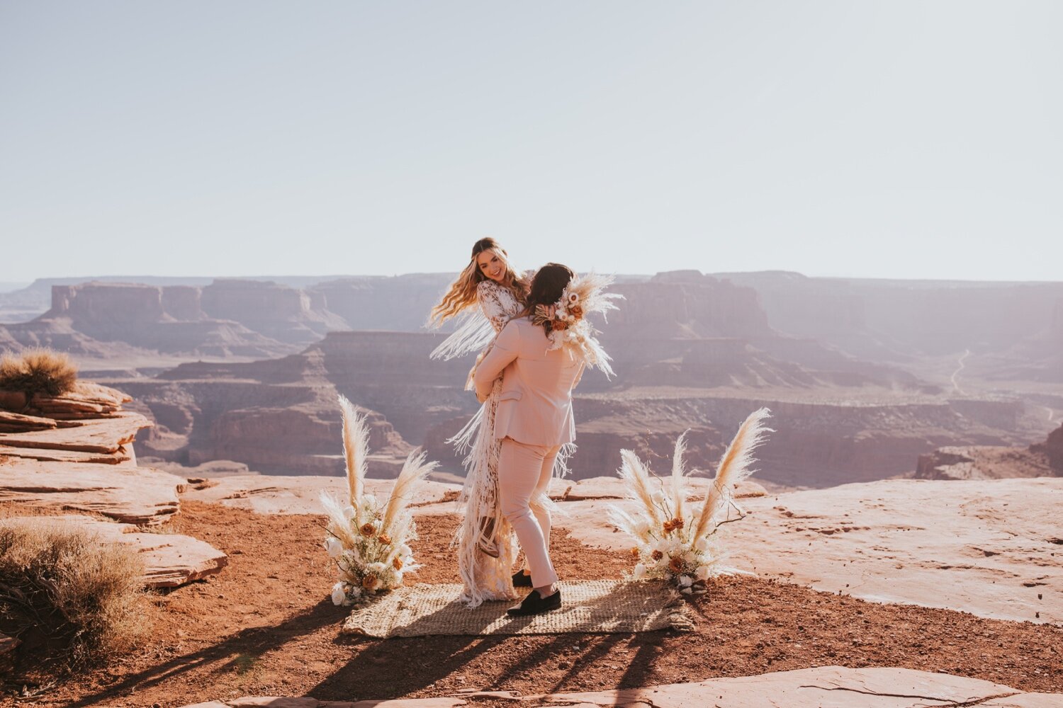 Utah Wedding, Hudson Valley Wedding Photographer, Dead Horse Point Wedding, Utah Wedding, Moab Wedding, Moab elopement, Elopement Inspo