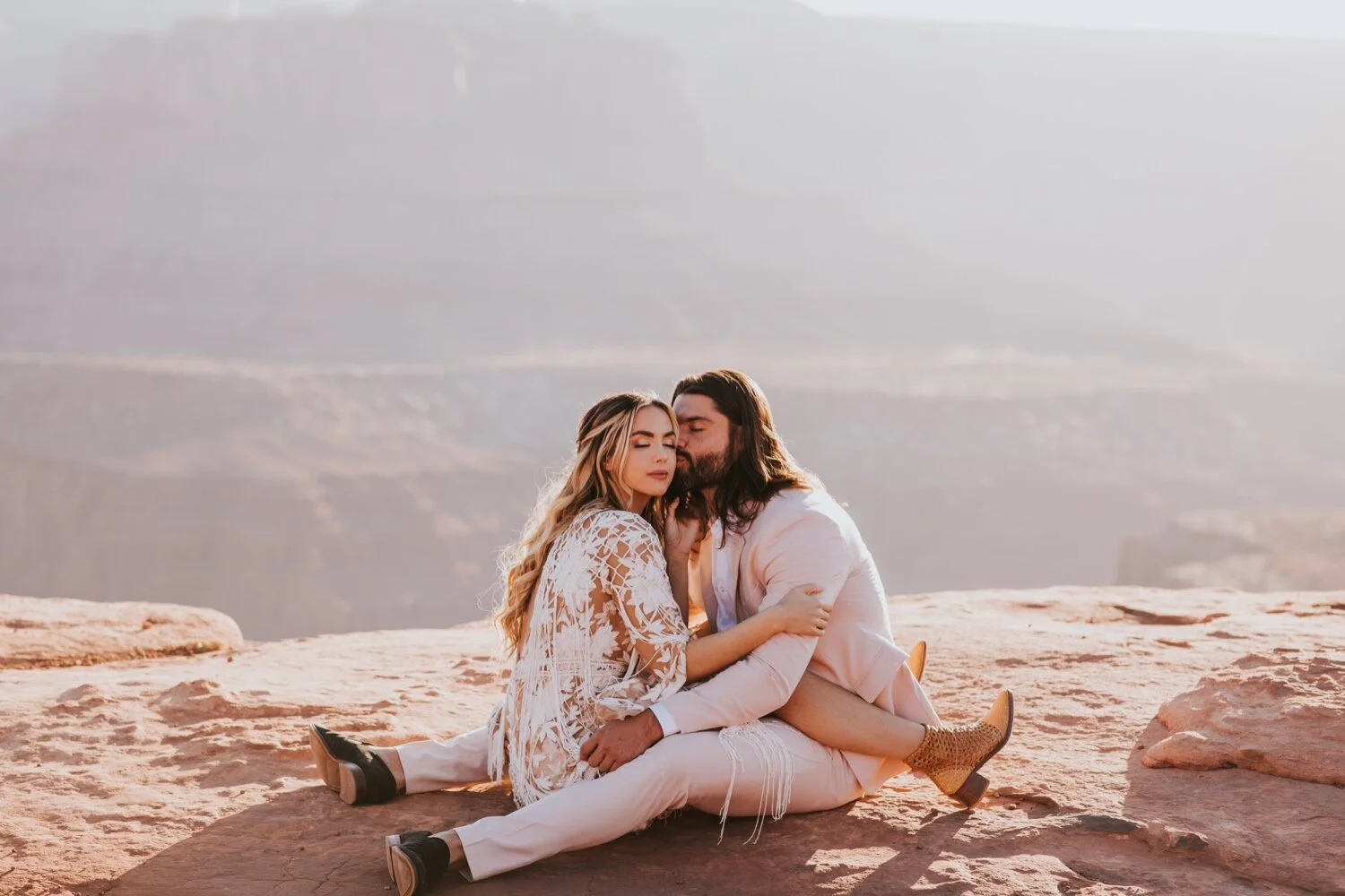 Utah Wedding, Hudson Valley Wedding Photographer, Dead Horse Point Wedding, Utah Wedding, Moab Wedding, Moab elopement, Elopement Inspo