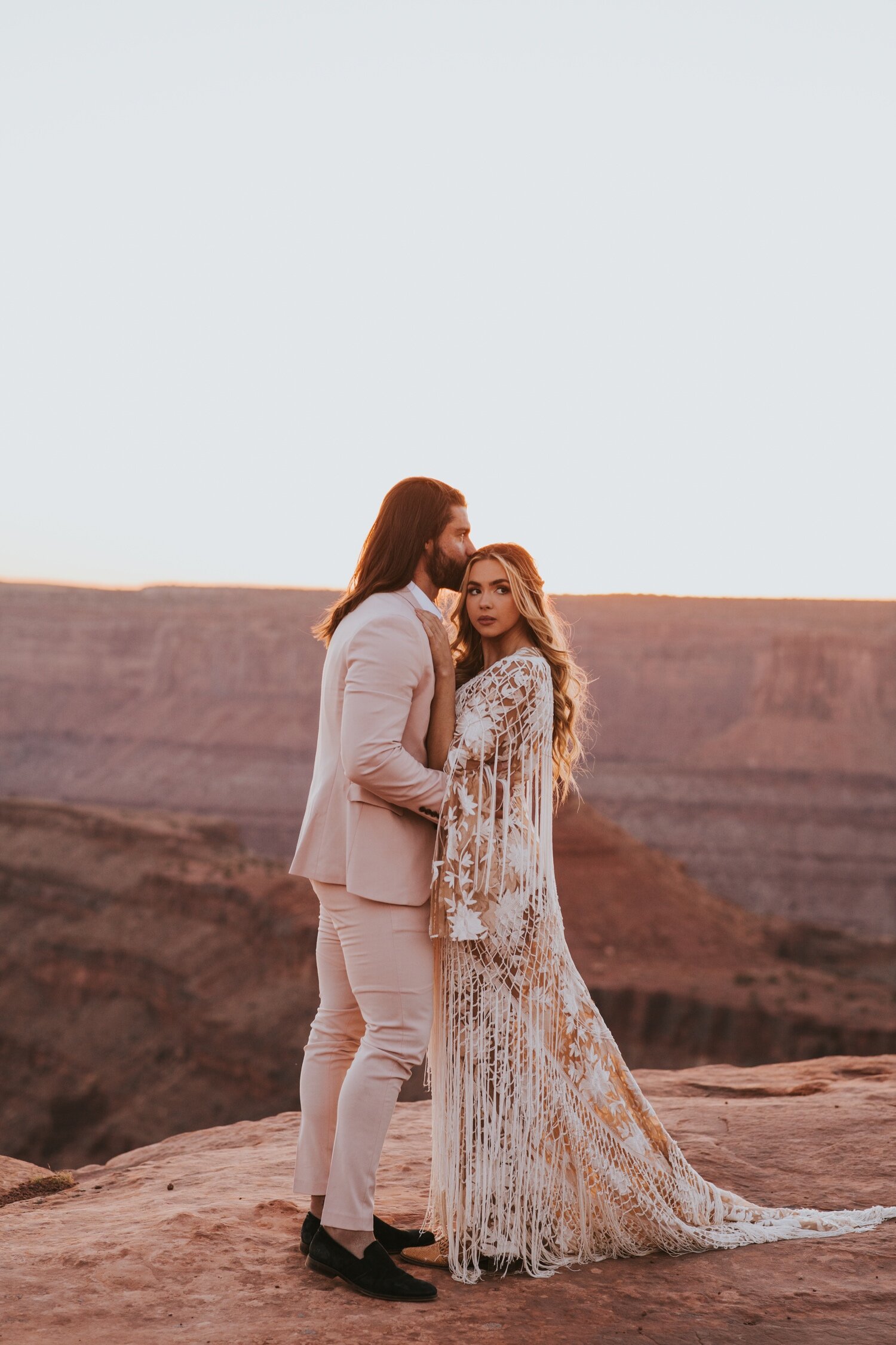 Utah Wedding, Hudson Valley Wedding Photographer, Dead Horse Point Wedding, Utah Wedding, Moab Wedding, Moab elopement, Elopement Inspo